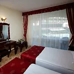 каролина Хотел
