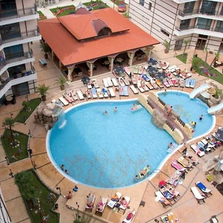 Ξενοδοχείο Karolina Σάνι Μπιτς