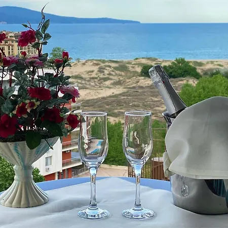 Szálloda Karolina Napospart